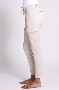 Broek Daisy Bruin
