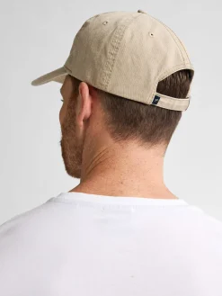 Cap Bruin