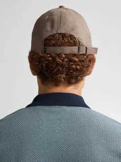 Cap Bruin