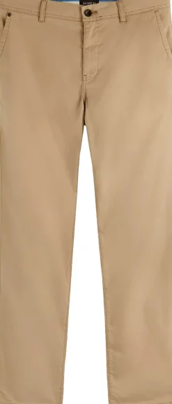 Chino Stuart Zand