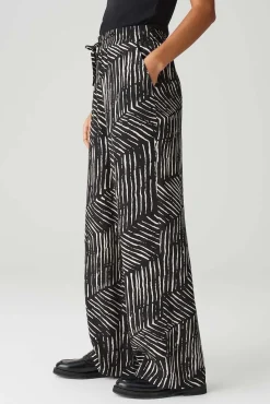 Marou palm leaves Zwart