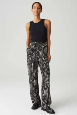 Marou palm leaves Zwart