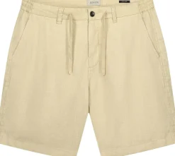 Short Beach Bruin