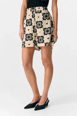 Short Ella Beige