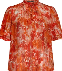 Top Alexandra Rood