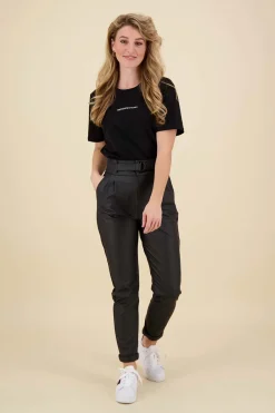T-Shirt Terina Zwart